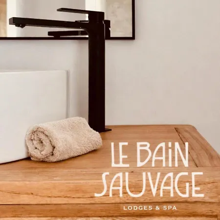 Le Bain Sauvage - & - Pyrenees